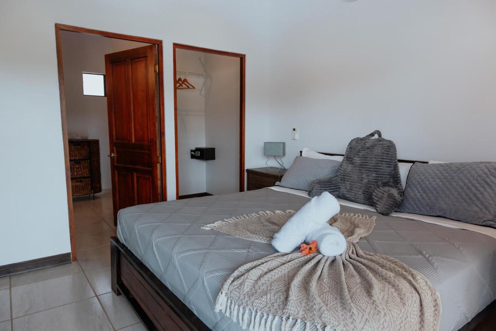 Private Home With Resort Style Swimming Pool Jaco Ngoại thất bức ảnh